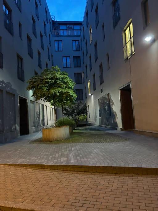 Dzīvoklis Old Town Cozy With Free Underground Parking *