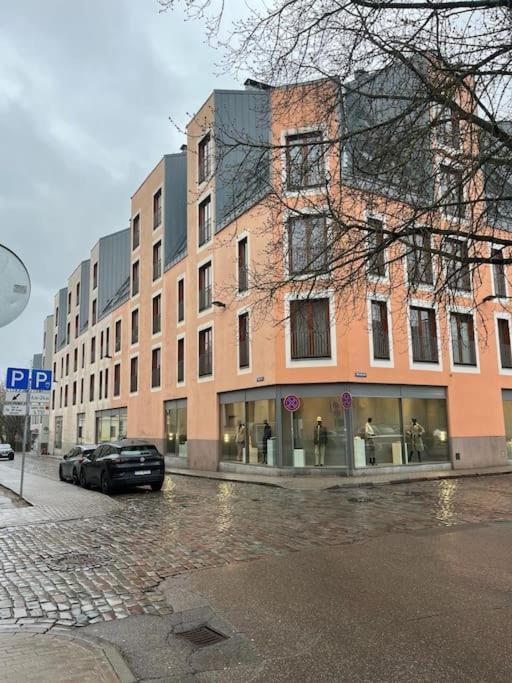 Dzīvoklis Old Town Cozy With Free Underground Parking Riga